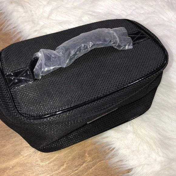 Giorgio Armani black bag - Picture 2 of 8